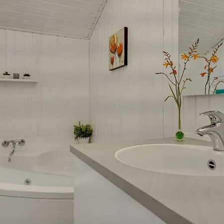 Holiday home Stasia - 75m From The Sea In Funen By Interhome Middelfart