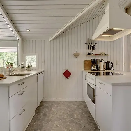 Stasia - 75m From The Sea By Interhome Feriehus Middelfart