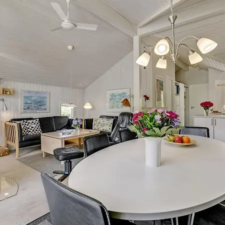 Feriehus Stasia - 75m From The Sea By Interhome Middelfart