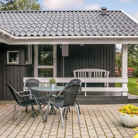 Ferienhaus Stasia - 75m From The Sea By Interhome