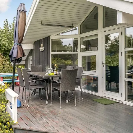 Feriehus Stasia - 75m From The Sea By Interhome Middelfart