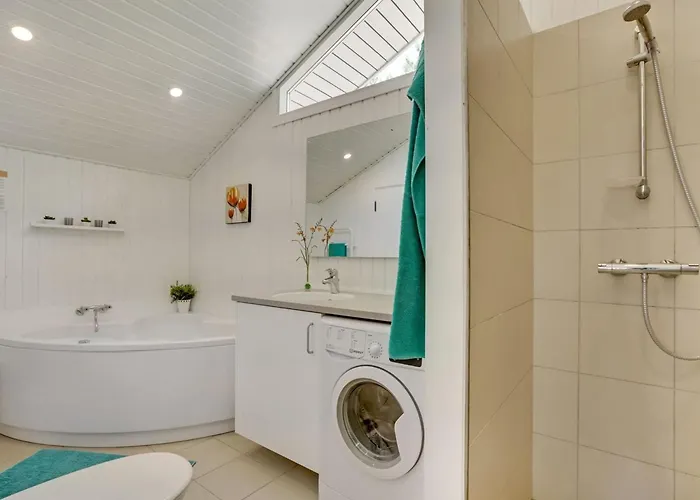 Stasia - 75m From The Sea By Interhome