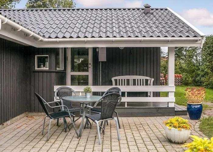 Holiday home Stasia - 75m From The Sea By Interhome